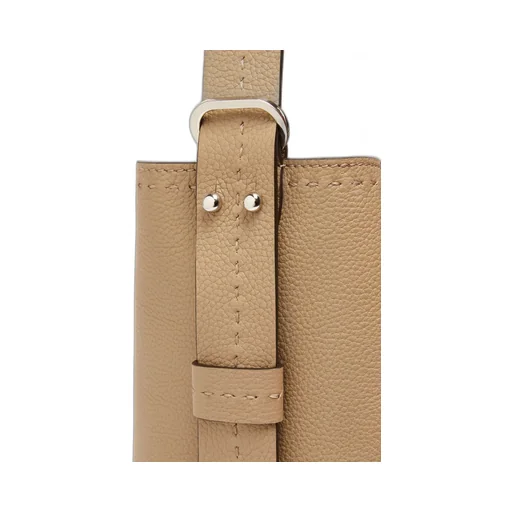 Medium Archetipo Leather Bag