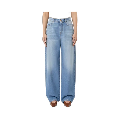 Studio Zagara Straight Leg Jeans