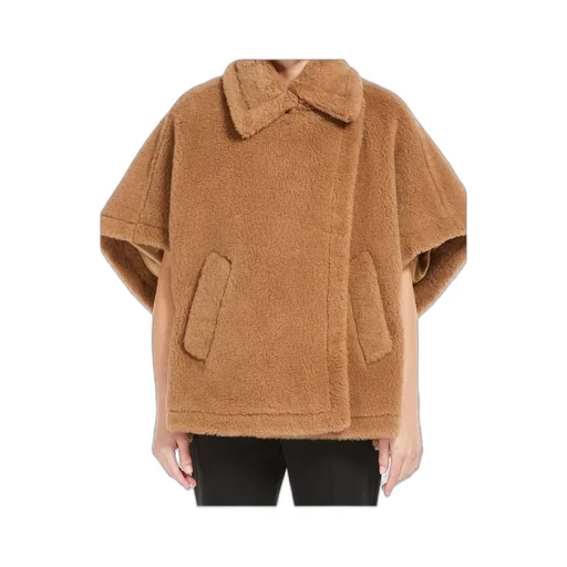 Teddy Fabric Cape