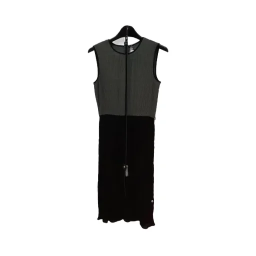 Round Neck Sleeveless Dress