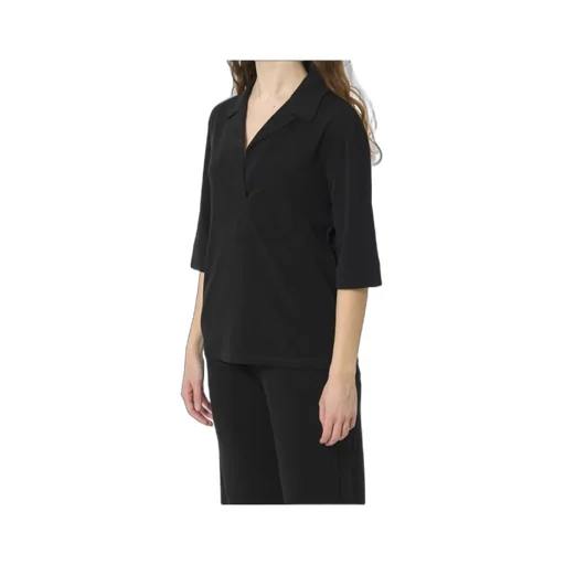 V-Neck Three-Quarter-Sleeved Blouse