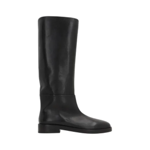 Round-Toed Ankle Boots