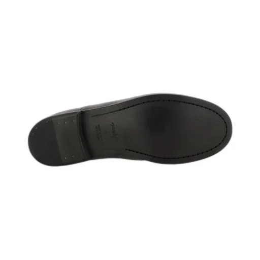 Round Toe Derby Shoes