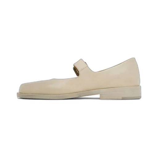 Side Pin Buckle Love Shoes