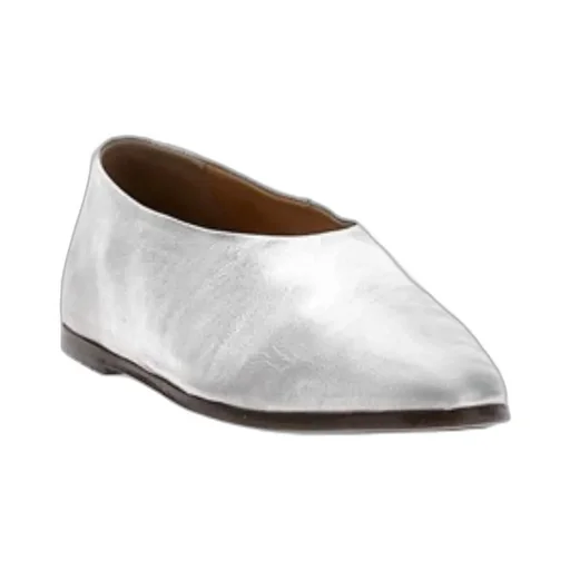 Round-Toe Ballet Flats