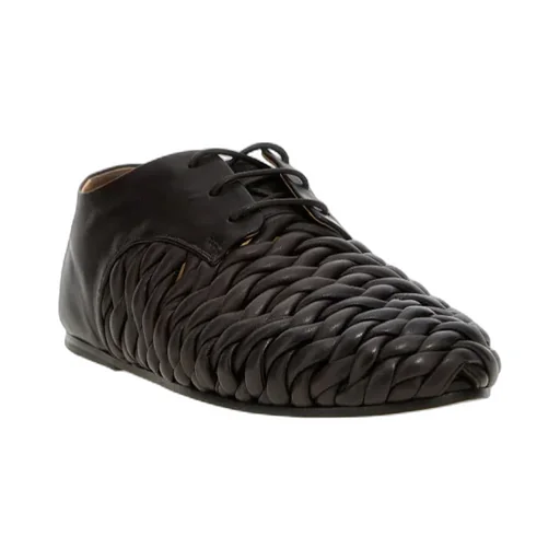 Lacing Casual Shoes
