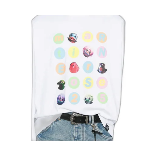 Long-Sleeved T-Shirt