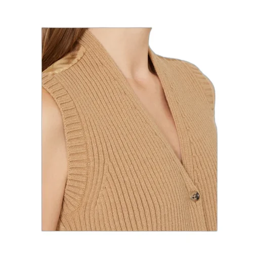 V-Neck Button-Up Gilet