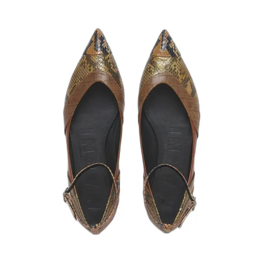 Pointed-Toe Ballerina