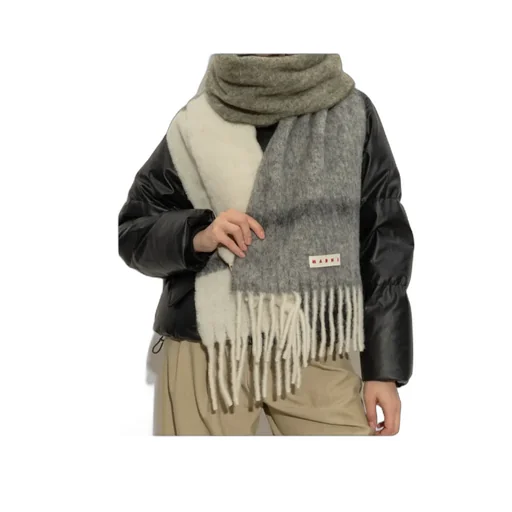 Logo Patch Fringed Scarf