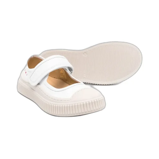 Round Toe Sneakers