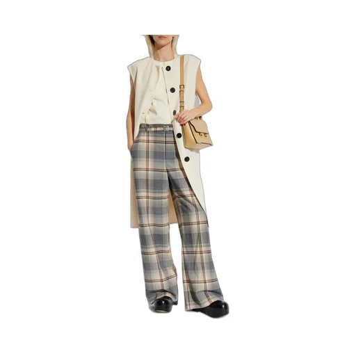 Buttoned Crewneck Sleeveless Gilet