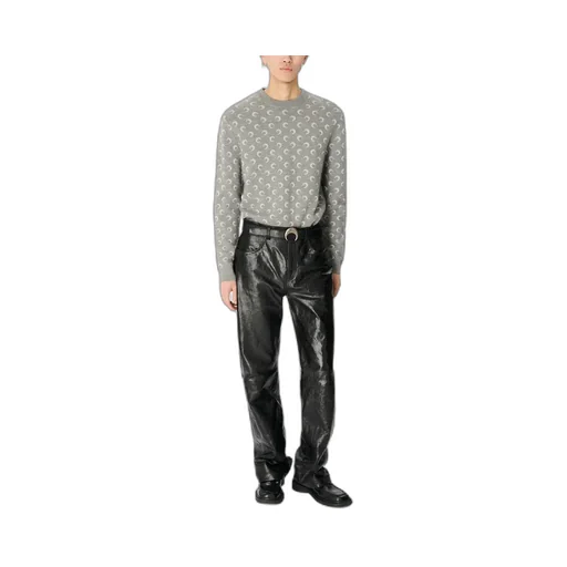 Round-Neck Long-Sleeved Sweater