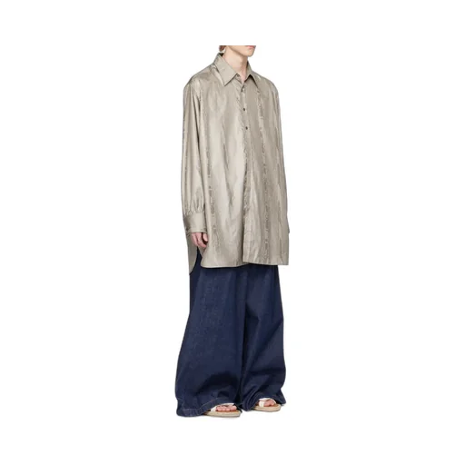 Long-Sleeved Shirt