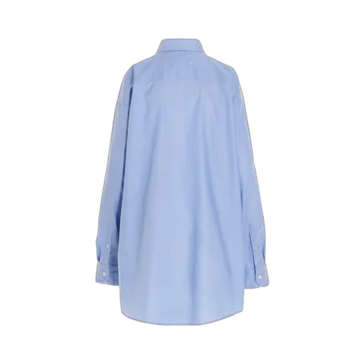 Buttoned Long-Sleeved Shirt