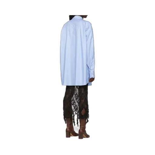Buttoned Long-Sleeved Shirt
