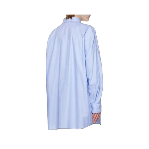 Buttoned Long-Sleeved Shirt