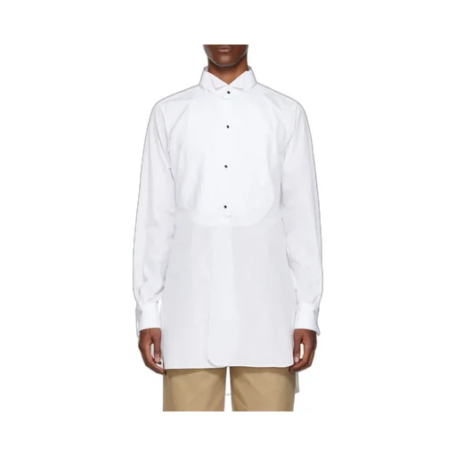 Long-Sleeved Buttoned Shirt