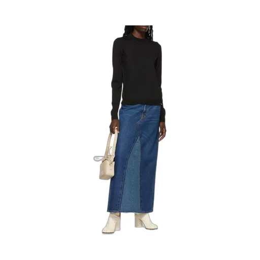 Mockneck Long Sleeved Sweater