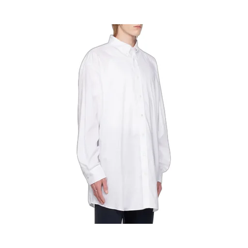 Buttoned Long-Sleeved Shirt