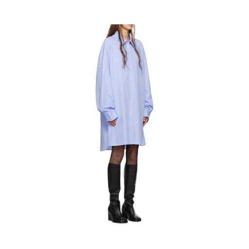 Long-Sleeved Button-Up Shirt