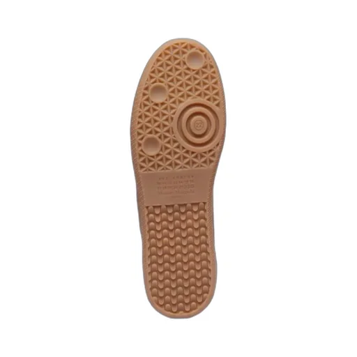 Low-Cut Moral Training Sneakers