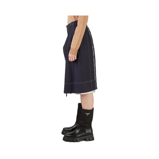 Contrast Panel Knee-Length Skorts