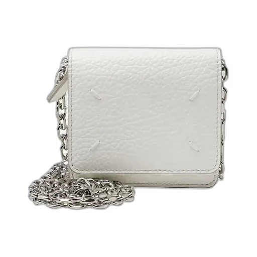 Foldover Top Chain-Linked Wallet