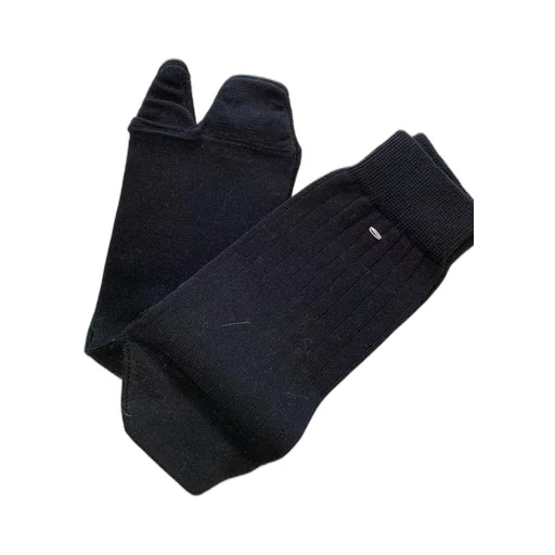 Tabi Socks