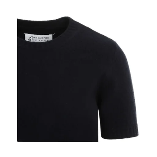 Crewneck Knitted Top