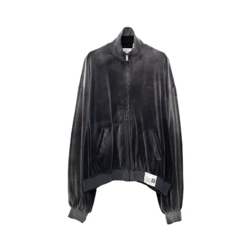 Long-Sleeved Jacket