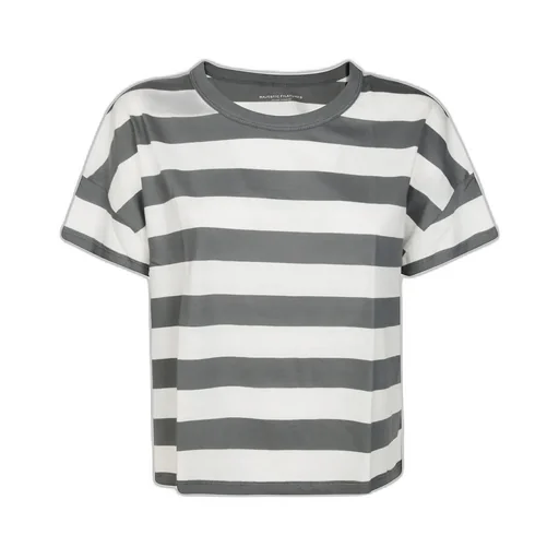 Short-Sleeved T-Shirt
