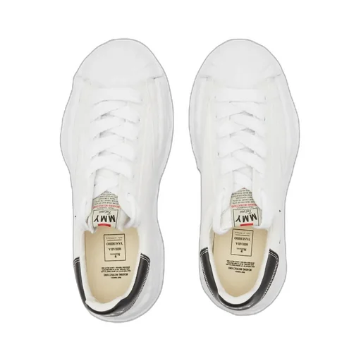 Low-Cut Casual Sneakers