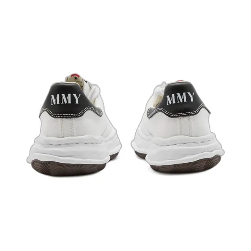 Low-Cut Casual Sneakers