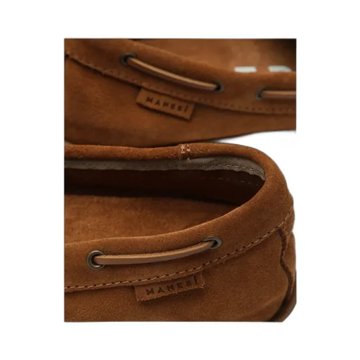 Round Toe Flats