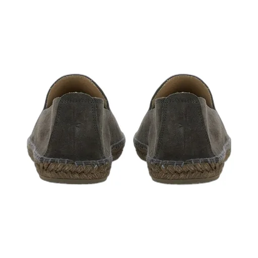Classic Espadrille Design