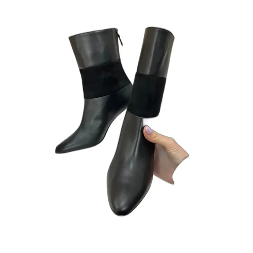 Logo Boots