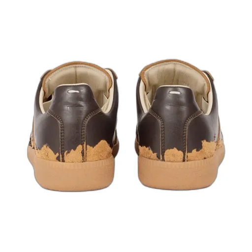 Replica Round Toe Sneakers