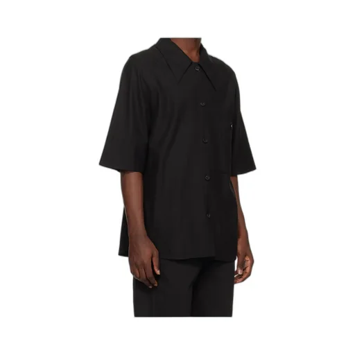 Black Shirt