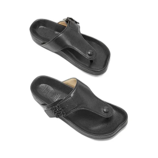 Ease Logo Plaque Sandals