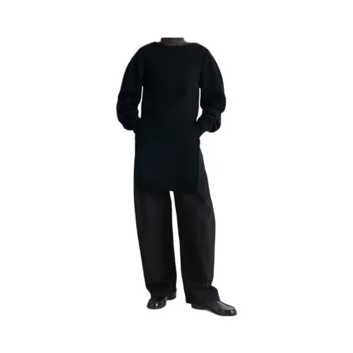 Long-Sleeved Crewneck Jumper