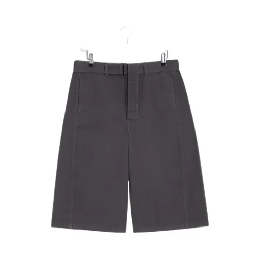 Twisted Below-Knee Length Shorts
