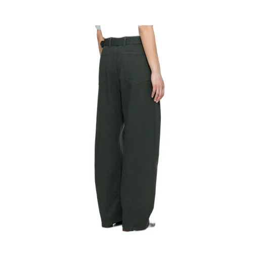 Belt-Loop Jeans