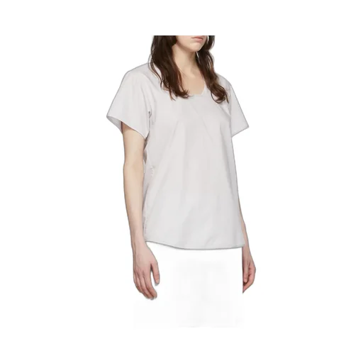 U-Neck Short-Sleeved T-Shirt