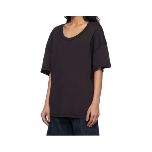 Short-Sleeved Scoop-Neck T-Shirt