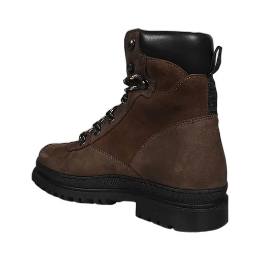 Round-Headed Boots