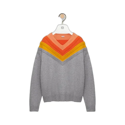 V-Neck Jumper