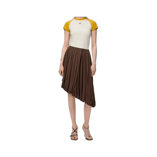 Small Fit T-Shirt