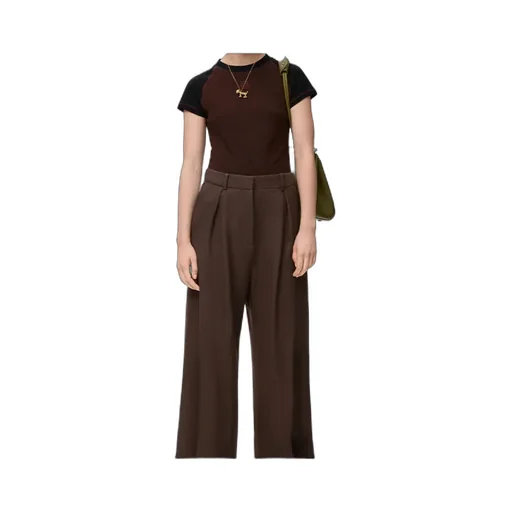 Small Fit T-Shirt