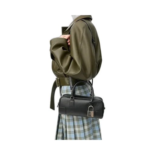Amazona Leather Tote Bag